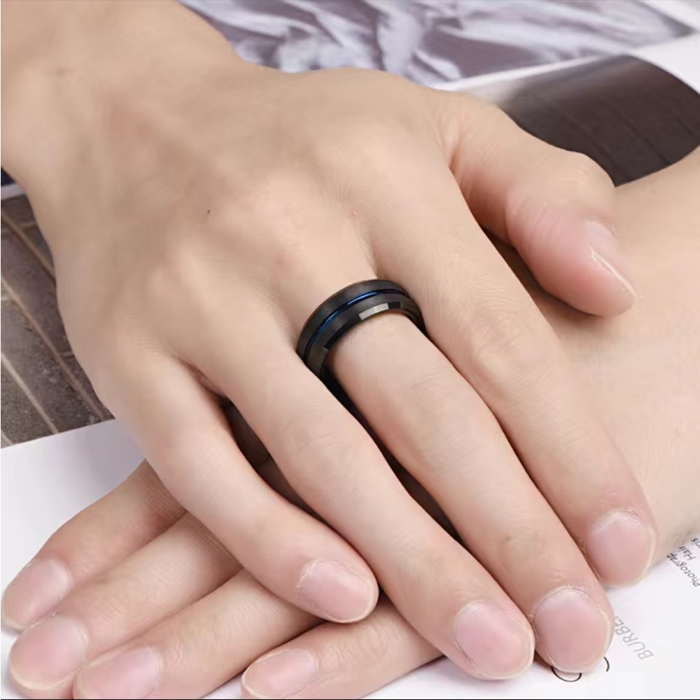 NEW ✨ REAL Tungsten Carbide black & blue Men’s Ring 8mm width DONT MISS out Sz10 - Picture 6 of 7